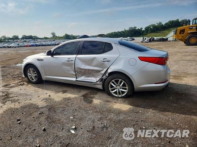 Drugie zdjęcie samochodu z przodu: 2013 KIA OPTIMA LX VIN:KNAGM4A7XD5395901 - miniatura