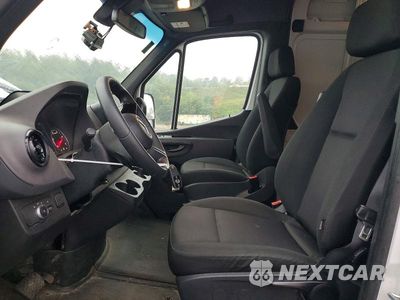 Zdjęcie 7 z 13 samochodu: 2025 MERCEDES-BENZ SPRINTER 2500 DELIVERY VAN VIN:W1Y4KCHY6ST232431 - miniatura