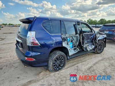 Czwarte zdjęcie samochodu z boku: 2023 LEXUS GX 460 BASE VIN:JTJAM7BX5P5383357 - miniatura
