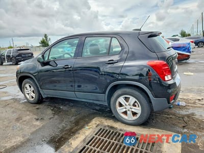 Drugie zdjęcie samochodu z przodu: 2018 CHEVROLET TRAX LS VIN:3GNCJNSB3JL210609 - miniatura