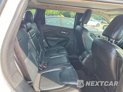 Zdjęcie 10 z 12 samochodu: 2016 JEEP CHEROKEE LIMITED VIN:1C4PJMDSXGW368739 - miniatura