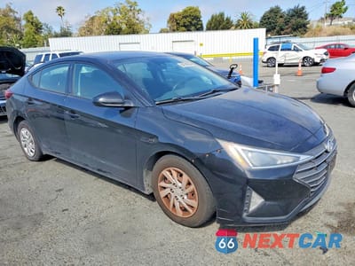 Czwarte zdjęcie samochodu z boku: 2020 HYUNDAI ELANTRA SE VIN:5NPD74LF7LH503777 - miniatura
