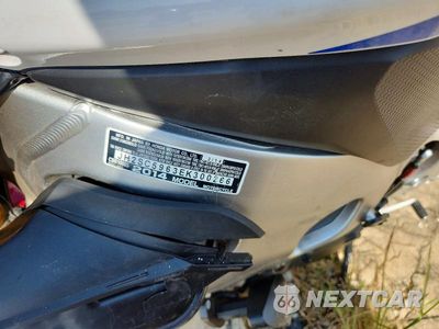 Zdjęcie 9 z 9 samochodu: 2014 HONDA CBR1000 S VIN:JH2SC5963EK300266 - miniatura