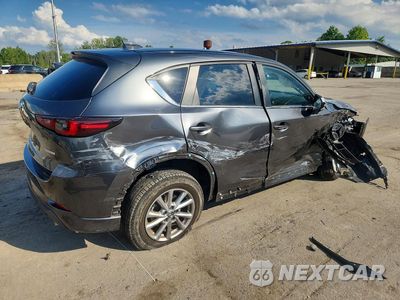 Trzecie zdjęcie samochodu z tyłu: 2024 MAZDA CX-5 PREFERRED VIN:JM3KFBCL1R0504831 - miniatura