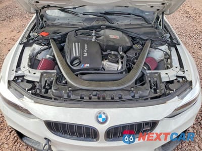 Zdjęcie 11 z 12 samochodu: 2015 BMW M4 VIN:WBS3R9C55FK331662 - miniatura
