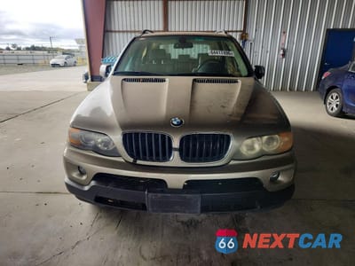 Piąte zdjęcie samochodu w środku: 2004 BMW X5 3.0I VIN:5UXFA135X4LU44512 - miniatura