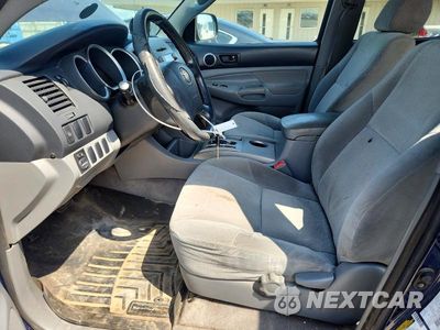 Zdjęcie 7 z 12 samochodu: 2006 TOYOTA TACOMA DOUBLE CAB PRERUNNER VIN:3TMJU62N36M018860 - miniatura