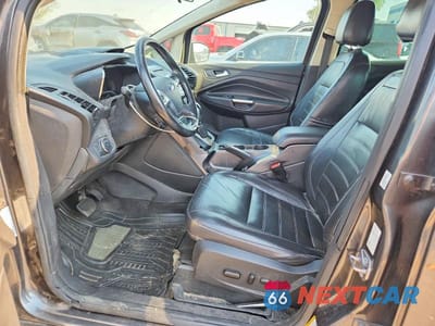 Zdjęcie 7 z 13 samochodu: 2017 FORD C-MAX SE VIN:1FADP5AU1HL111555 - miniatura