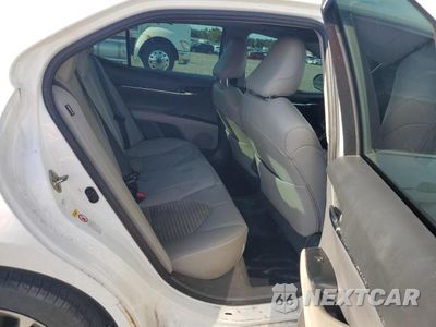 Zdjęcie 10 z 12 samochodu: 2018 TOYOTA CAMRY SE VIN:4T1B11HK0JU554047 - miniatura
