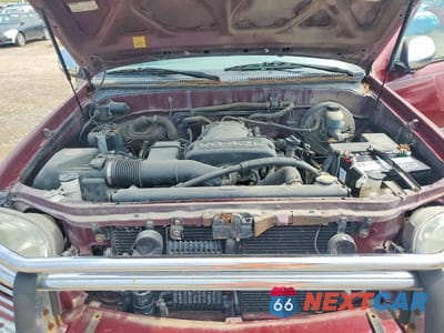 Zdjęcie 11 z 12 samochodu: 2003 TOYOTA TUNDRA SR5 VIN:5TBBT44193S333091 - miniatura