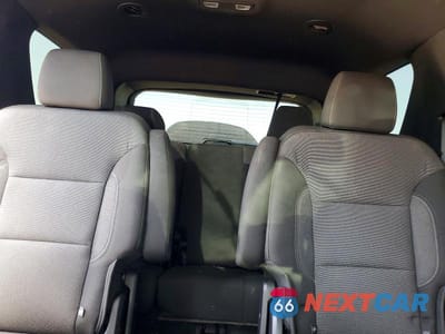 Zdjęcie 10 z 13 samochodu: 2023 CHEVROLET TRAVERSE LT VIN:1GNERGKW6PJ127949 - miniatura