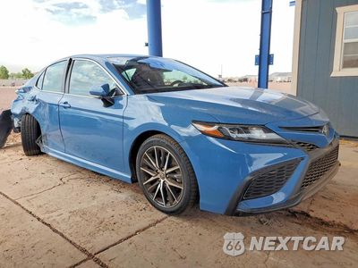 Czwarte zdjęcie samochodu z boku: 2023 TOYOTA CAMRY SE VIN:4T1T11AK6PU126507 - miniatura