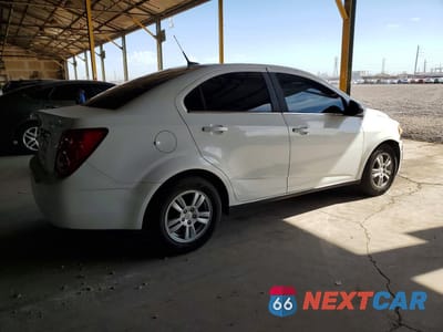 Trzecie zdjęcie samochodu z tyłu: 2012 CHEVROLET SONIC LT VIN:1G1JC5SH0C4103873 - miniatura