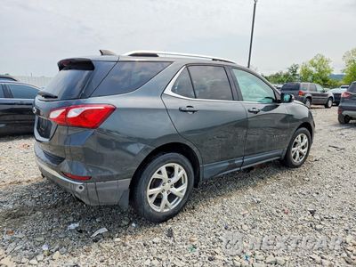 Trzecie zdjęcie samochodu z tyłu: 2019 CHEVROLET EQUINOX LT VIN:3GNAXVEX5KS653705 - miniatura
