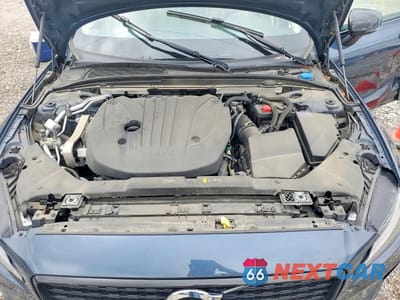 Zdjęcie 11 z 13 samochodu: 2022 VOLVO S60 B5 MOMENTUM VIN:7JRL12FZ6NG161030 - miniatura