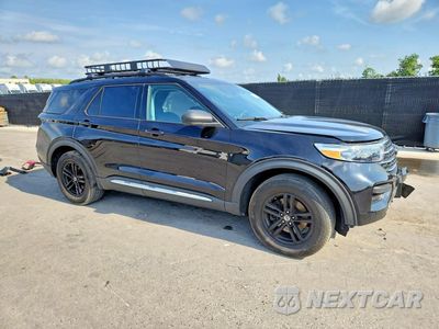 Czwarte zdjęcie samochodu z boku: 2022 FORD EXPLORER XLT VIN:1FMSK7DH9NGA06532 - miniatura