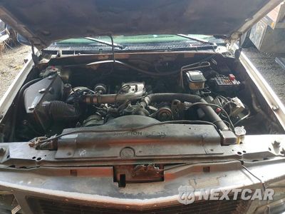 Zdjęcie 11 z 12 samochodu: 1996 GMC SIERRA K3500 VIN:1GTHK33F8TF002451 - miniatura
