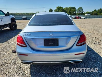 Zdjęcie 6 z 12 samochodu: 2017 MERCEDES-BENZ E 300 4MATIC VIN:WDDZF4KBXHA068085 - miniatura