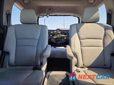 Zdjęcie 10 z 14 samochodu: 2019 HONDA PILOT ELITE VIN:5FNYF6H06KB008357 - miniatura