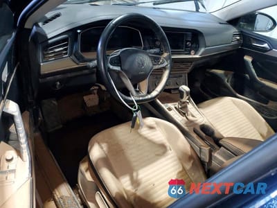 Zdjęcie 8 z 12 samochodu: 2024 VOLKSWAGEN JETTA S VIN:3VW5M7BU3RM057741 - miniatura