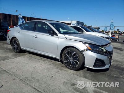 Czwarte zdjęcie samochodu z boku: 2024 NISSAN ALTIMA SR VIN:1N4BL4CW2RN400526 - miniatura