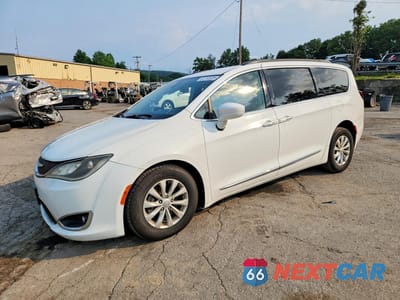 2017 CHRYSLER PACIFICA TOURING L 2C4RC1BG5HR756911 - główne zdjęcie licytacji z USA - miniatura