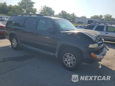 Czwarte zdjęcie samochodu z boku: 2005 CHEVROLET SUBURBAN C1500 VIN:3GNEC16Z15G269580 - miniatura