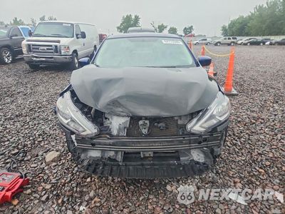 Piąte zdjęcie samochodu w środku: 2016 NISSAN SENTRA S VIN:3N1AB7AP8GY237096 - miniatura