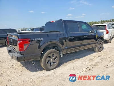 Trzecie zdjęcie samochodu z tyłu: 2025 FORD F150 STX VIN:1FTFW2L53SKE78805 - miniatura