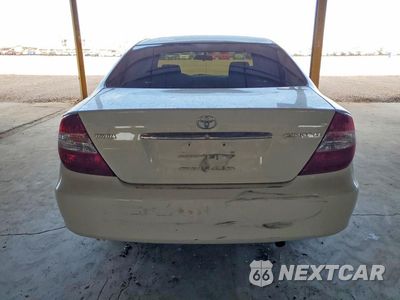 Zdjęcie 6 z 12 samochodu: 2002 TOYOTA CAMRY LE VIN:4T1BE32K82U080293 - miniatura