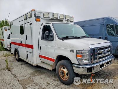 Czwarte zdjęcie samochodu z boku: 2017 FORD ECONOLINE E450 SD AMBULANCE VIN:1FDXE4FS3HDC32401 - miniatura