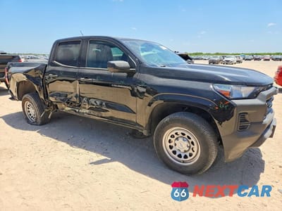 Czwarte zdjęcie samochodu z boku: 2023 CHEVROLET COLORADO VIN:1GCGTBEC6P1208618 - miniatura