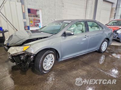 2014 TOYOTA CAMRY LE 4T1BF1FK2EU861262 - główne zdjęcie licytacji z USA - miniatura