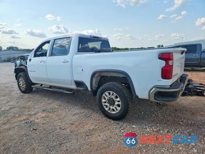 Drugie zdjęcie samochodu z przodu: 2021 CHEVROLET SILVERADO K2500 HEAVY DUTY LT VIN:1GC1YNEY2MF273436 - miniatura