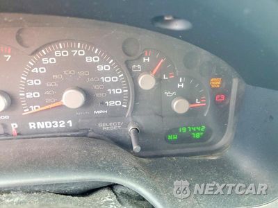 Zdjęcie 9 z 13 samochodu: 2003 FORD EXPLORER XLT VIN:1FMZU73W53UB01208 - miniatura