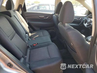 Zdjęcie 11 z 13 samochodu: 2017 NISSAN ROGUE S VIN:KNMAT2MT5HP554777 - miniatura