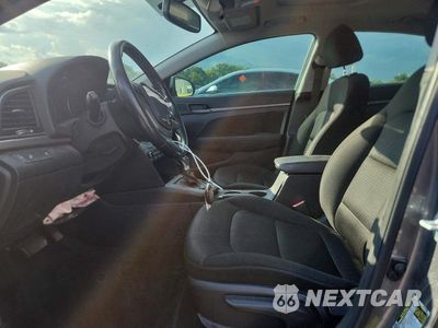 Zdjęcie 7 z 12 samochodu: 2018 HYUNDAI ELANTRA VALUE EDITION VIN:5NPD84LF5JH370057 - miniatura