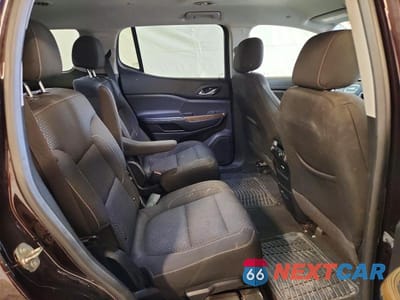 Zdjęcie 10 z 12 samochodu: 2021 GMC ACADIA SLE VIN:1GKKNKLAXMZ142100 - miniatura