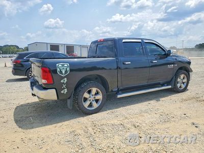 Trzecie zdjęcie samochodu z tyłu: 2018 RAM 1500 SLT VIN:3C6RR7LT2JG196362 - miniatura