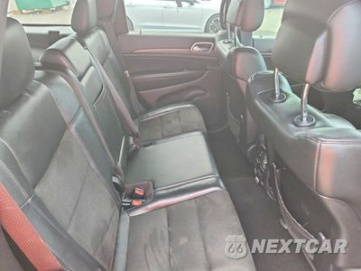 Zdjęcie 11 z 13 samochodu: 2020 JEEP GRAND CHEROKEE LAREDO VIN:1C4RJEAG7LC392071 - miniatura