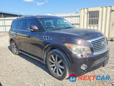 Czwarte zdjęcie samochodu z boku: 2014 INFINITI QX80 BASE VIN:JN8AZ2NC0E9352589 - miniatura