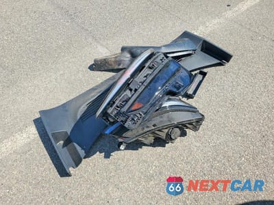Zdjęcie 13 z 14 samochodu: 2026 TESLA MODEL Y VIN:7SAYGDEE1TA387545 - miniatura