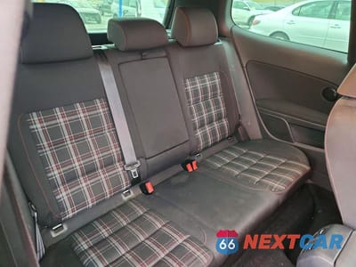 Zdjęcie 10 z 12 samochodu: 2012 VOLKSWAGEN GTI VIN:WVWED7AJ2CW198964 - miniatura