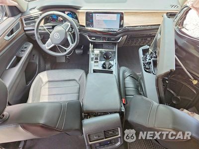 Zdjęcie 8 z 13 samochodu: 2025 VOLKSWAGEN ATLAS SEL VIN:1V2BR2CA2SC503642 - miniatura