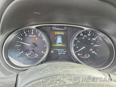 Zdjęcie 9 z 13 samochodu: 2015 NISSAN ROGUE SV VIN:5N1AT2MT7FC904295 - miniatura