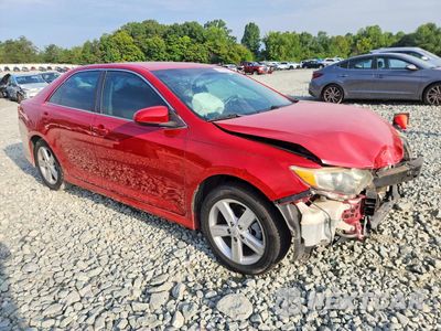 Czwarte zdjęcie samochodu z boku: 2014 TOYOTA CAMRY SE VIN:4T1BF1FK5EU823265 - miniatura
