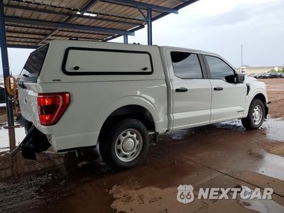 Trzecie zdjęcie samochodu z tyłu: 2022 FORD F150 SUPERCREW VIN:1FTFW1CD3NFB34700 - miniatura