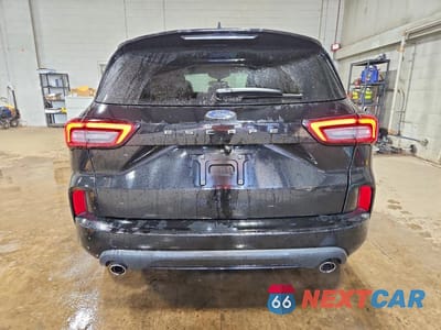 Zdjęcie 6 z 13 samochodu: 2023 FORD ESCAPE ST LINE VIN:1FMCU0MN6PUA79096 - miniatura