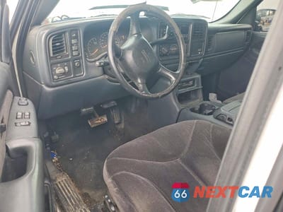 Zdjęcie 8 z 12 samochodu: 2002 GMC SIERRA K2500 HEAVY DUTY VIN:1GTHK29U12E303437 - miniatura