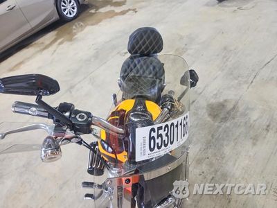 Piąte zdjęcie samochodu w środku: 2011 HARLEY-DAVIDSON FXDWG VIN:1HD1GP419BC322843 - miniatura